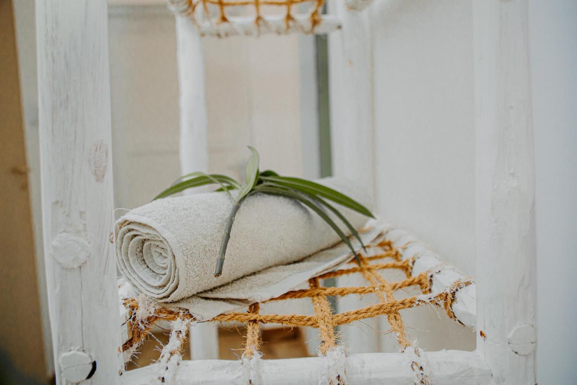 Ocean Boho House Bed & Breakfast Джамбиани Екстериор снимка